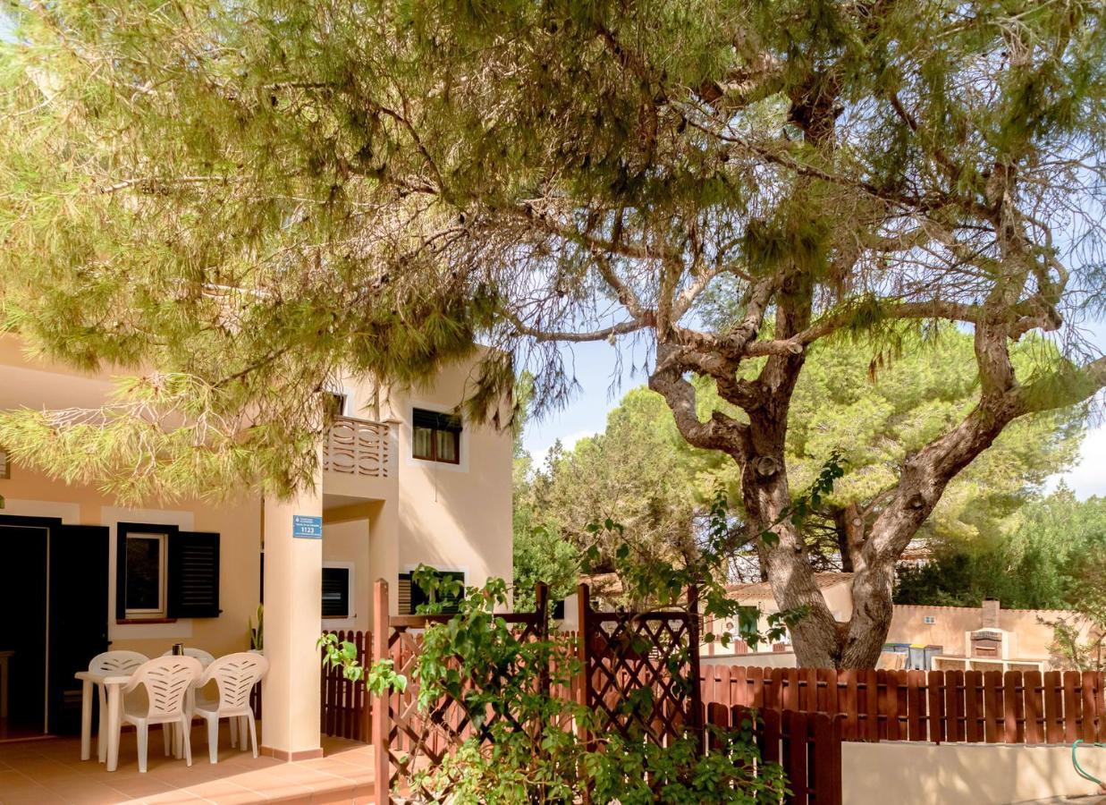 Apartamentos El Pino - Formentera Break Es Calo  Exterior photo